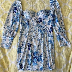 SQUARE COLLAR FLORAL MINI BODYCON DRESS